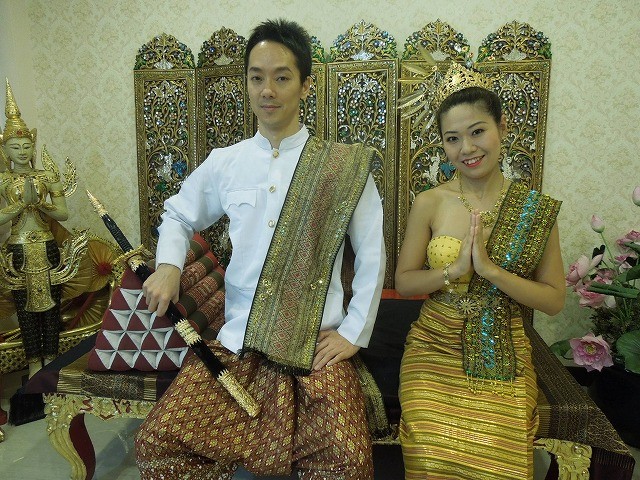 ITDAタイ文化交流センター (タイ民族衣装で記念撮影, バンコク) 5
