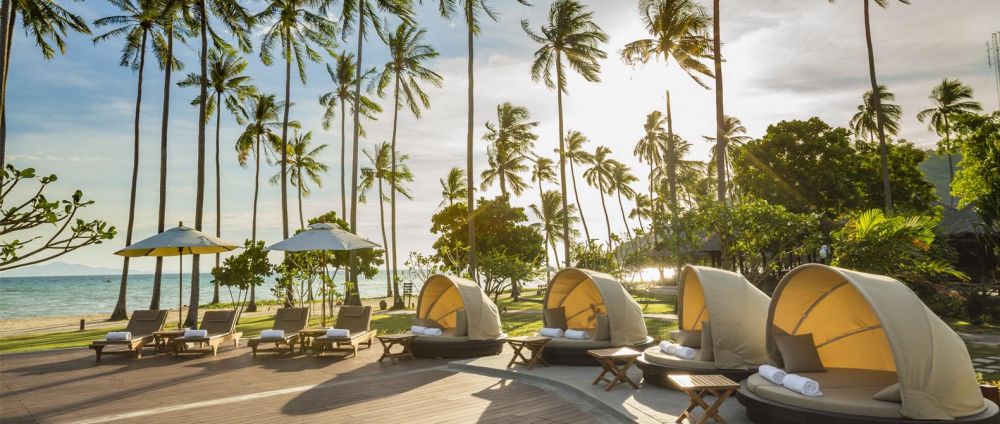 Phi Phi Island Village 