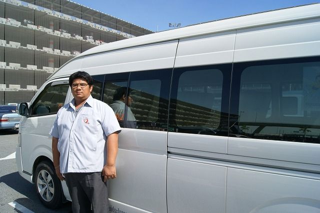 日本語ガイド+バン4時間貸切プラン（バンコク郊外） 2