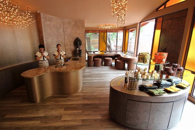 アジア・ハーブ・アソシエーション ナナ店