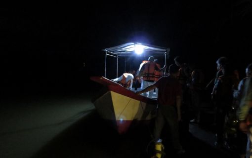 クリスマスツリーのように輝くホタルを見に行こう!ニボンテバル・ホタル観賞ツアー<夕方発観光> 3