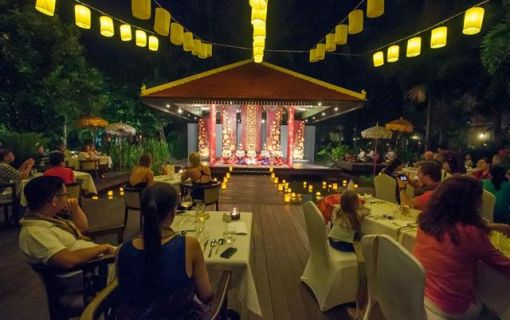 ＜デラックス＞伝統舞踊アプサラダンス・ディナーショー（送迎・ガイドつき） 2