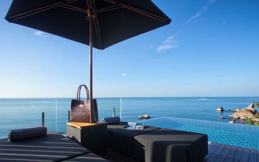 オーシャンフロント プールヴィラ