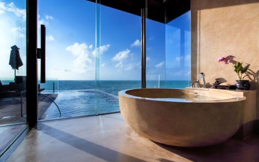 オーシャンフロント プールヴィラ