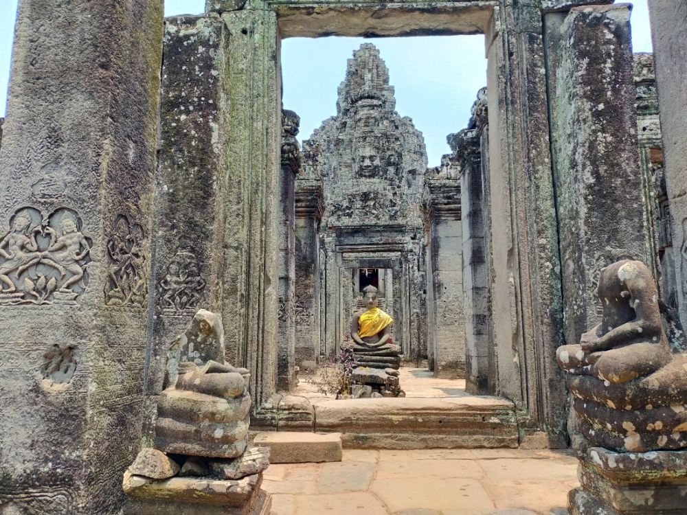 アンコールワット&アンコールトム1日観光(バケン山夕日、 昼食付き) 3
