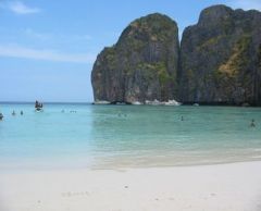 ピピ島　マヤビーチ