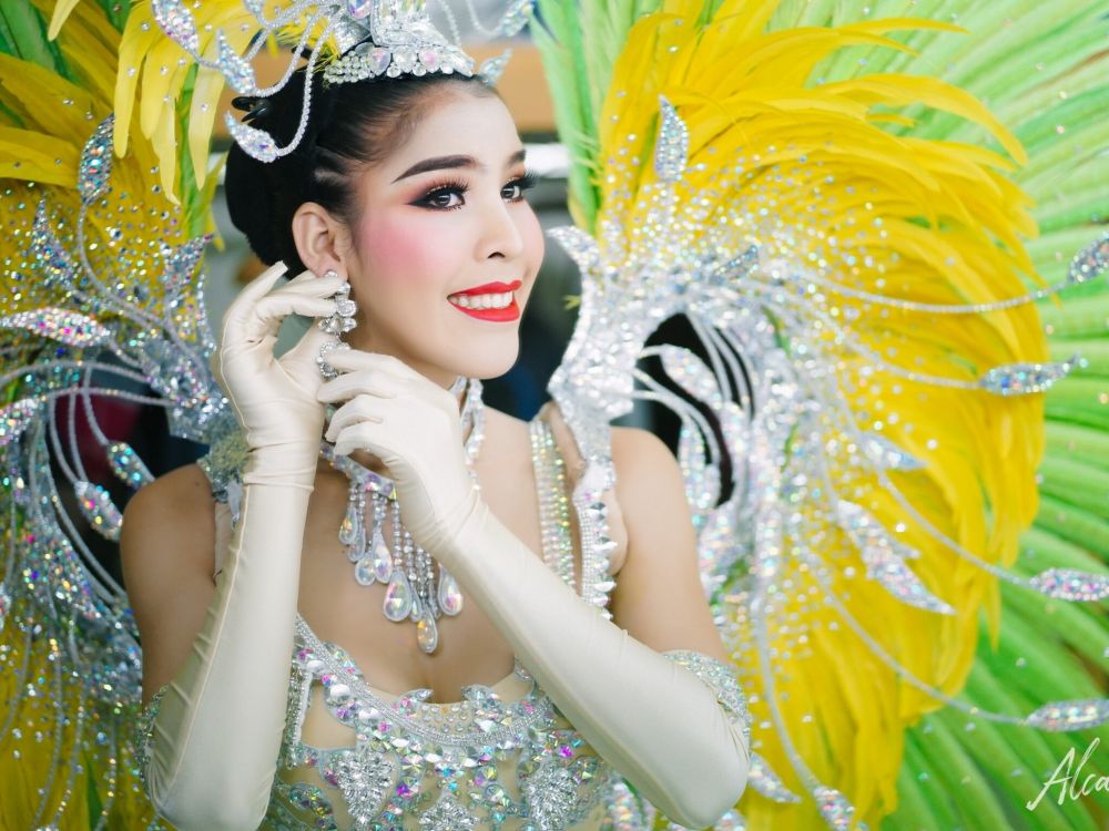 パタヤ：アルカザール (ニューハーフショー) 7