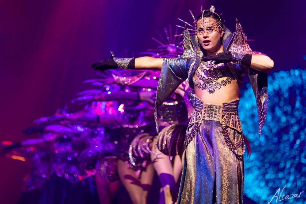 パタヤ：アルカザール (ニューハーフショー) 3