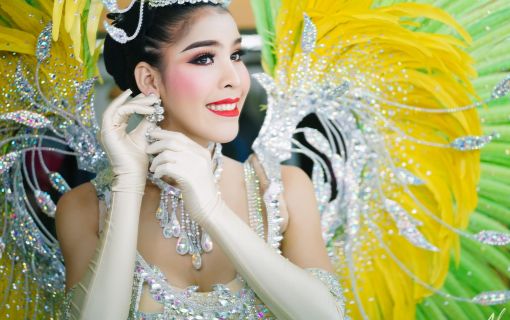 パタヤ：アルカザール (ニューハーフショー) 7