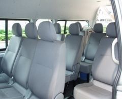 ウェンディーバンの座席（一例）