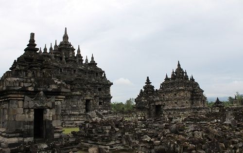 【バリ島発・往復航空券込み】1泊2日ボロブドゥール遺跡サンライズツアー 8