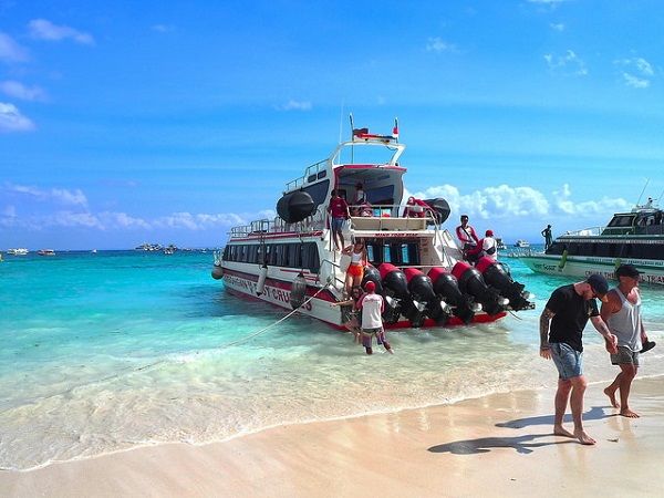 バリ島発レンボンガン島日帰り観光ツアー 1