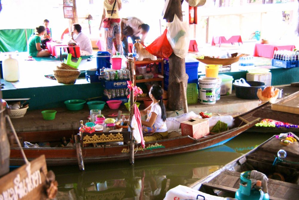 アユタヤ水上マーケット