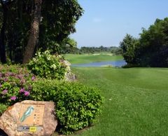 アルパイン・ゴルフ＆スポーツ・クラブ （バンコク） 4