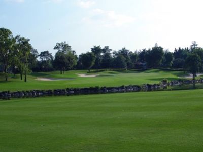 アルパイン・ゴルフ＆スポーツ・クラブ （バンコク） 10