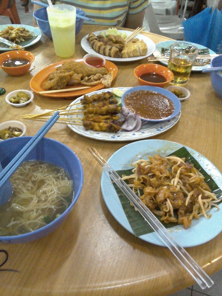 ペナン Jalan Jalan！B級グルメを堪能、トライショーとフェリー乗船付き！＜夕方発観光＞ 7