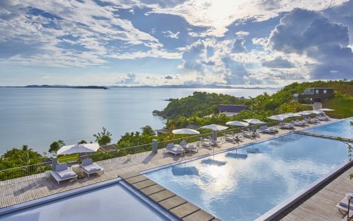 ポイント ヤム バイ コモ