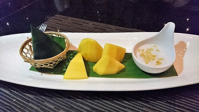 アップ &アボーブ（インターナショナルセットディナー）＠オークラプレステージバンコク 7