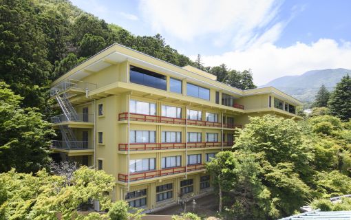 ベーシックプラン【東京発】箱根宮ノ下温泉 新生オープンした老舗ホテル 宮ノ下 富士屋ホテルに泊まる!!