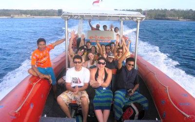 ドルフィンウォッチング&南海岸クルーズ 2