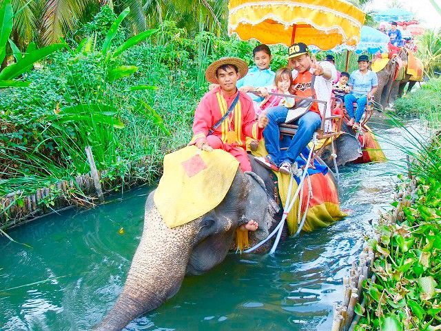 【バンコク発】エレファント･ライドと水上マーケット 2