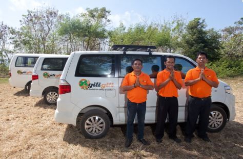 バリ島内ホテルからパダンバイまで往復送迎付き