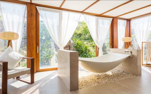 フュージョン　シックスイート　バスルーム