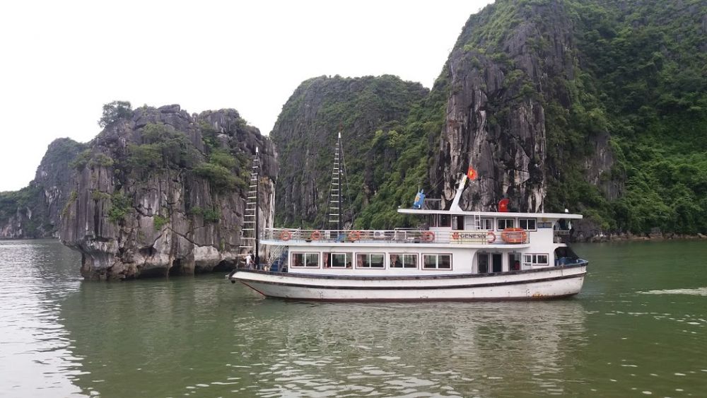 【ハノイ発】日帰りで行く世界遺産！ハロン湾3時間クルーズ（往復高速利用） 6