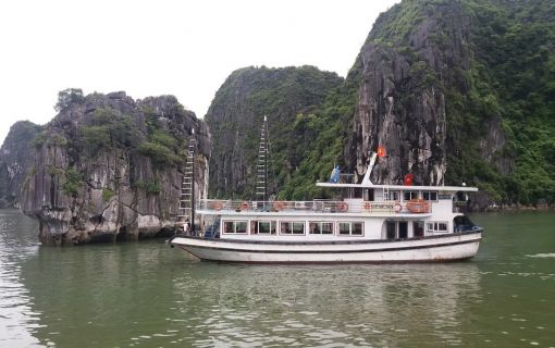 【ハノイ発】日帰りで行く世界遺産！ハロン湾3時間クルーズ（往復高速利用） 6