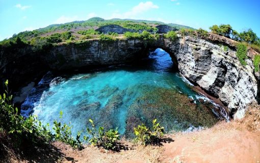 ブロークンビーチ