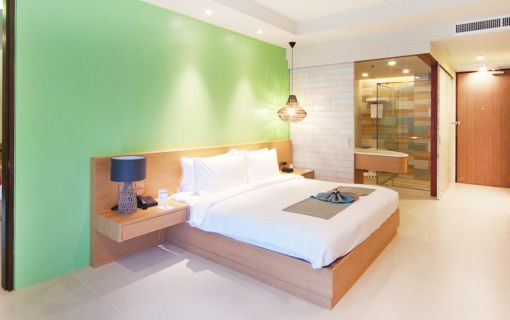 ファミリースイート(大人寝室)