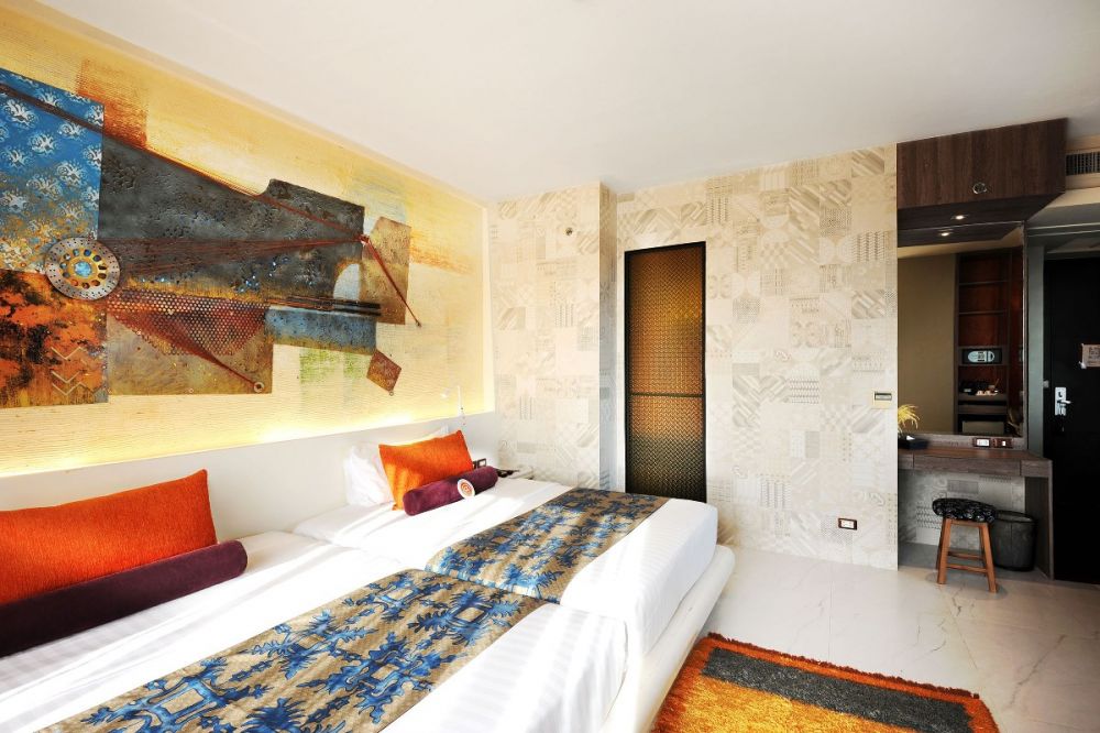 デラックス or クラブルーム