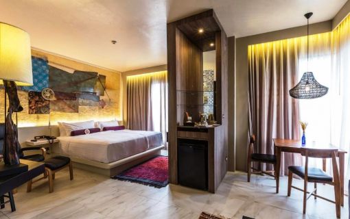 グランドクラブルーム