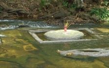 クーレン山 川の遺跡