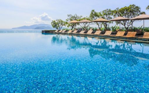 インフィニティプール