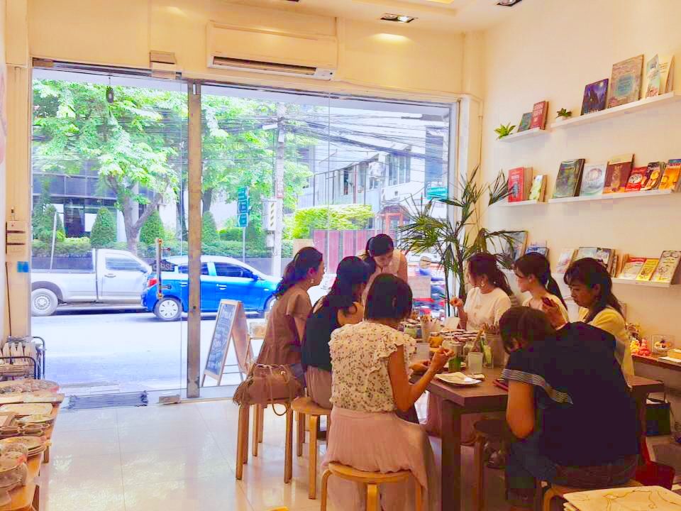 ベンジャロン焼き絵付け体験@ステラ (バンコク) 6