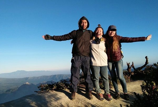 【ジャカルタ発】イジェン山ブルーファイヤー1泊2日 2