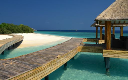 【バンコク発/モルディブ/国内線 or 水上飛行機】バンコクエアウェイズで行く クダフシ リゾート＆スパ  ご宿泊 1