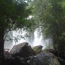 クーレン山の滝