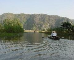 【ハノイ発】歴史と絶景を楽しむ ファッジエム教会&タムコック&古都ホアルー 5