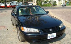 車（セダン・ミニバン）空港－ホテル送迎　片道　ガイド付き 3